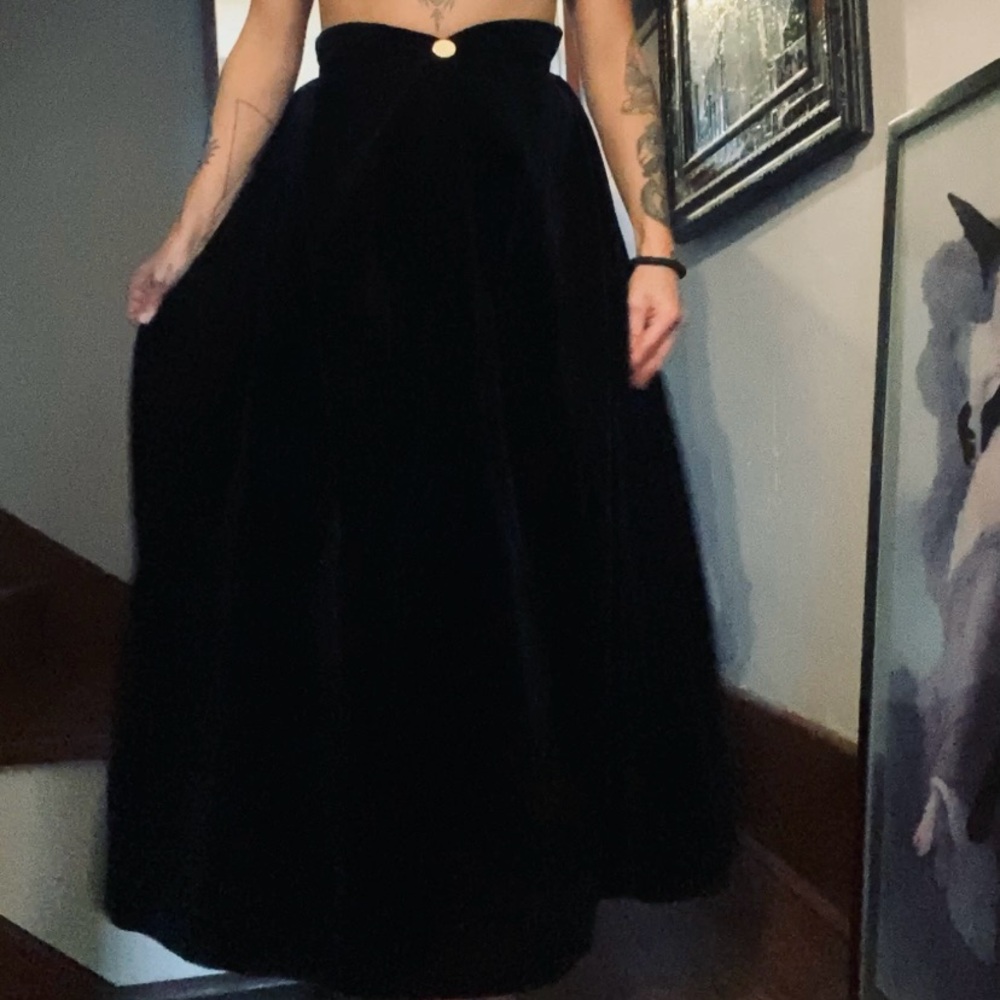 Vivienne Westwood Velvet Black Skirt - Picture 4 of 7